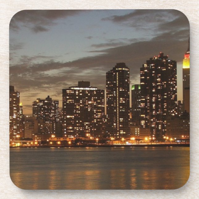 Manhattan Skycrapers bei Nacht Getränkeuntersetzer (Vorderseite)