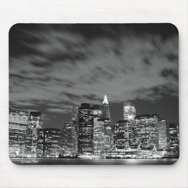 Manhattan-Skyline an den Nachtlichtern, NYC Mousepad (Vorne)