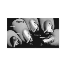 Manikürist-Nägel in Schwarzem u. in Weiß I