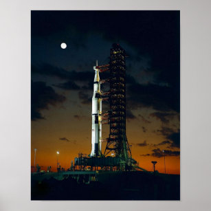 MANN AUF DER MOON APOLLO 4 Saturn V Rakete Poster