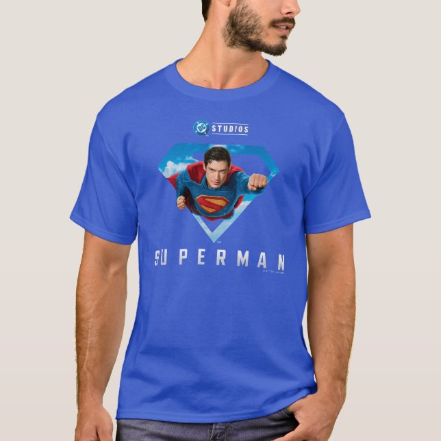 Mann aus Stahl im Flug T-Shirt (Vorderseite)