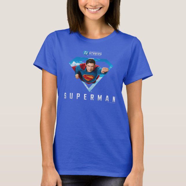 Mann aus Stahl im Flug T-Shirt (Vorderseite)