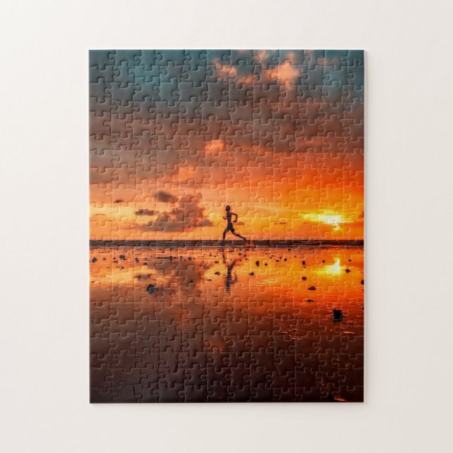 Mann, der bei Sunset am Strand läuft Puzzle (Vertikal)