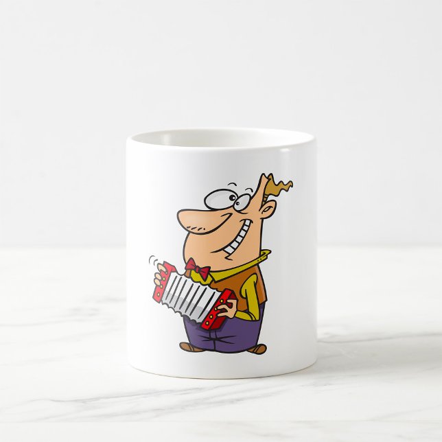 Mann, der das Akkordion spielt Kaffeetasse (Von Creator hochgeladen)