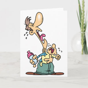 Mann, der ein weinendes Baby-Grußkarten hält Karte