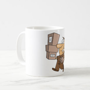 Mann, der Parzellen liefert Kaffeetasse