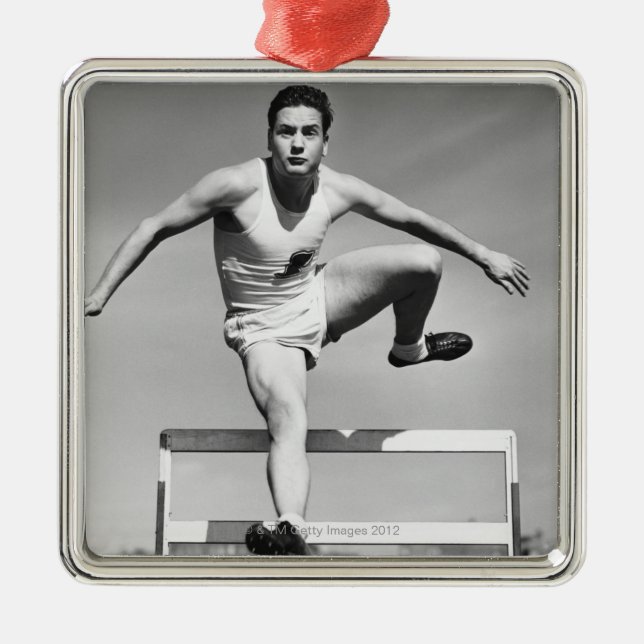 Mann Hurdling Ornament Aus Metall (Vorne)