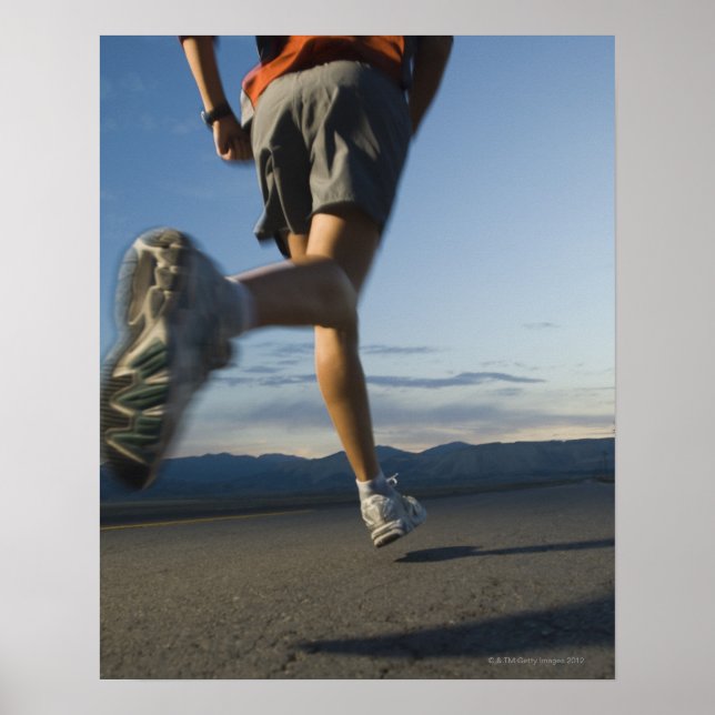 Mann im Sportgerät Poster (Vorne)