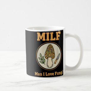 Mann liebt Pilze nationaler Pilz Erde Nahrungssuch Kaffeetasse