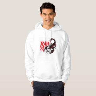 Mann mit Skorpion-Design, der ein weißes Hoodie tr