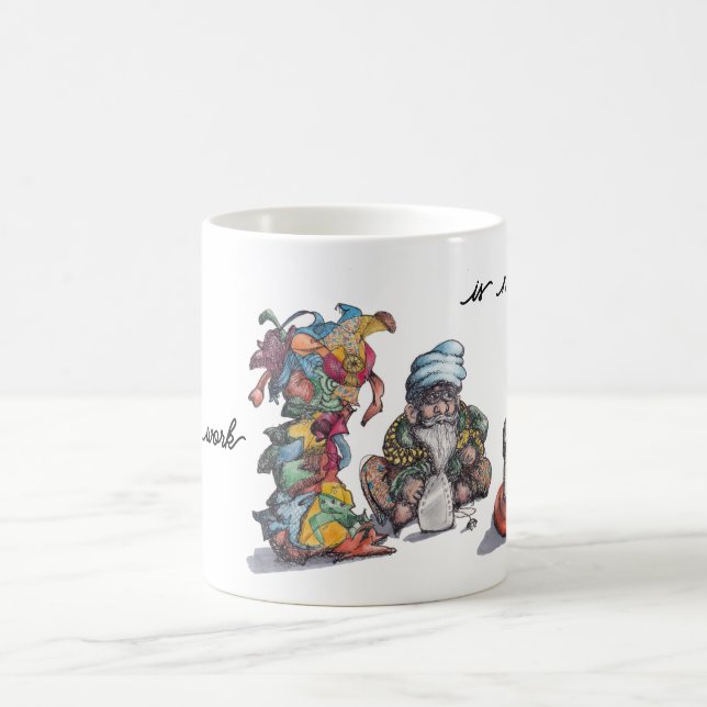 Mann mit Wäscherei hoch mit Eisen und Kerze gepols Kaffeetasse (Mittel)