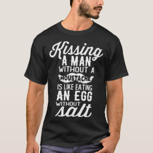 Mann ohne Schnurrbart küssen, wie Ei mit T-Shirt