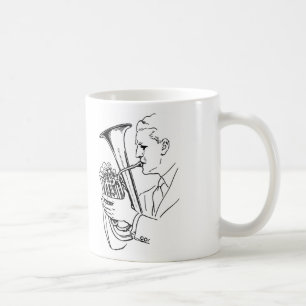 Mann spielt Euphonium-Musikinstrument Tasse
