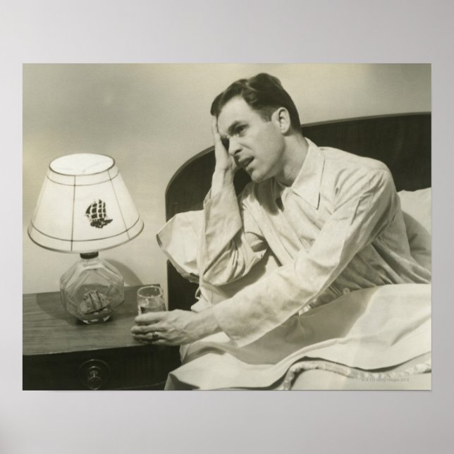 Mann trinkt Wasser Poster (Vorne)