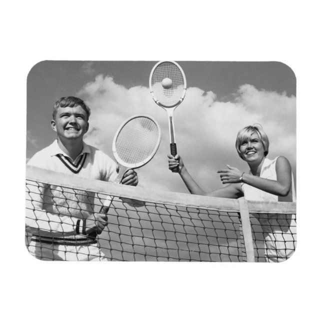 Mann und Frau spielen Tennis Magnet (Horizontal)
