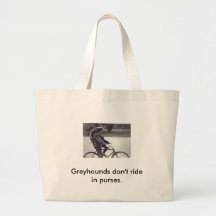 Mann und Grau auf Fahrrad in England,