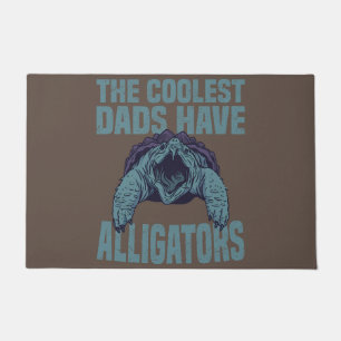 Männchen Alligator schnappt Schildkrötenpapa weit  Fußmatte