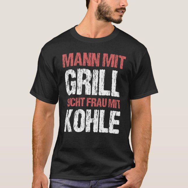 Männchen mit Grill Addict Frau mit Kohle Männer T-Shirt (Vorderseite)
