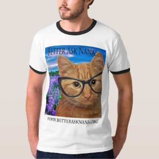 Männchen-Tee mit schwarzen Ringschläfern und Nacke T-Shirt