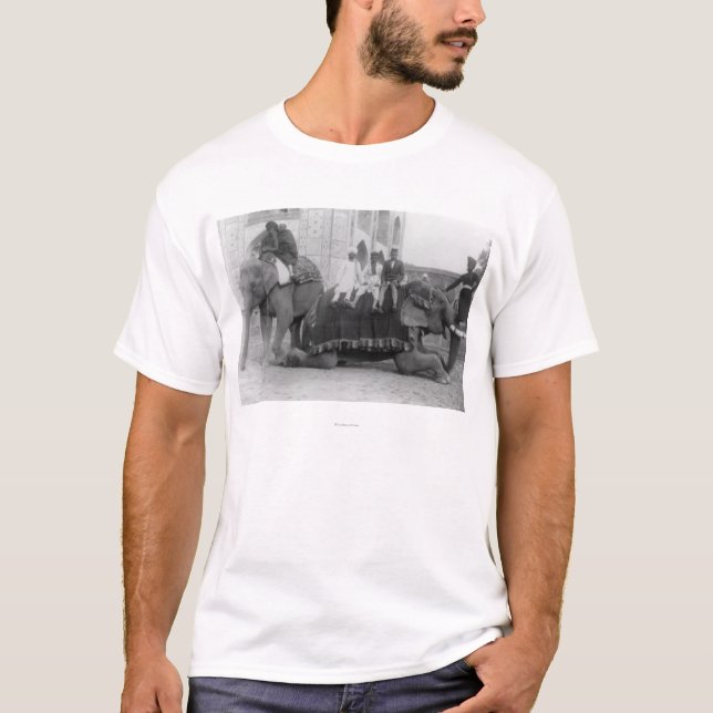 Männer, die Elefanten in Indien PhotographIndia T-Shirt (Vorderseite)