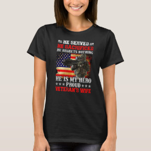 Männer, die er serviert hat, hat er Sacrificed, er T-Shirt