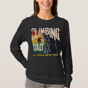 Männer Felsen kletternd Vater Bergsteiger Wanderer T-Shirt