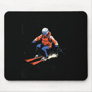 Männer gehen immer noch in ihren Achtzigern Skifah Mousepad