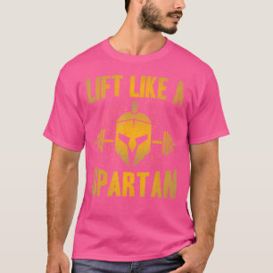 Männer heben sich wie ein spartanisches Shirt