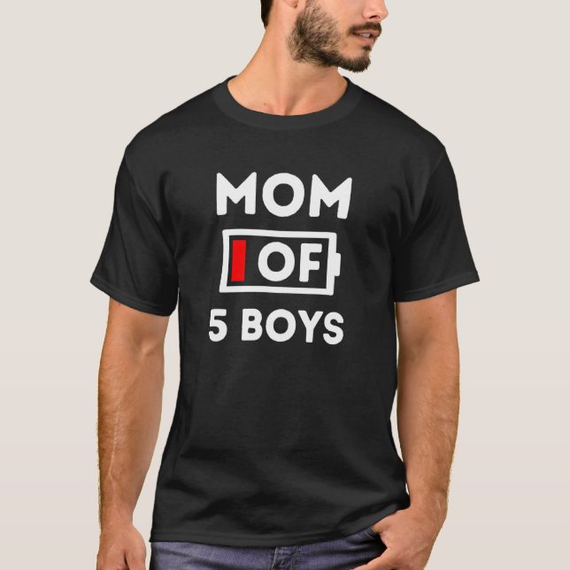 Männer Mama von 5 Jungen Müde keine Batterie Verla T-Shirt (Vorderseite)