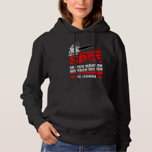 Männer mit der Säge in den Händen werden Helden Le Hoodie
