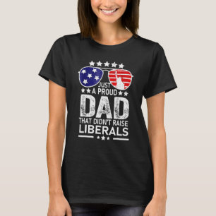 Männer nur ein stolzer Vater, der die Liberalen ni T-Shirt