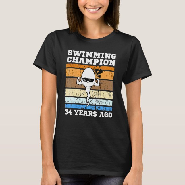 Männer schwimmen Champion vor 34 Jahren schnell Sp T-Shirt (Vorderseite)