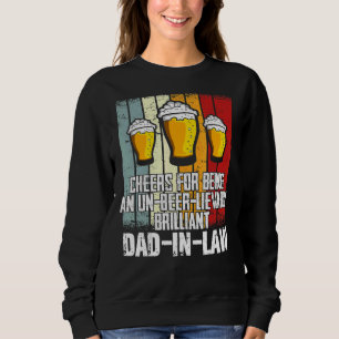 Männer trinken Beifall, weil sie ein lebendiger Va Sweatshirt