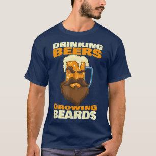 Männer trinken Bier und wachsen Bärten mit Bart T-Shirt