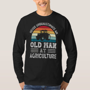 Männer unterschätzen in der Landwirtschaft nie ein T-Shirt