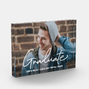 Männlicher Graduiertenrahmen für Foto