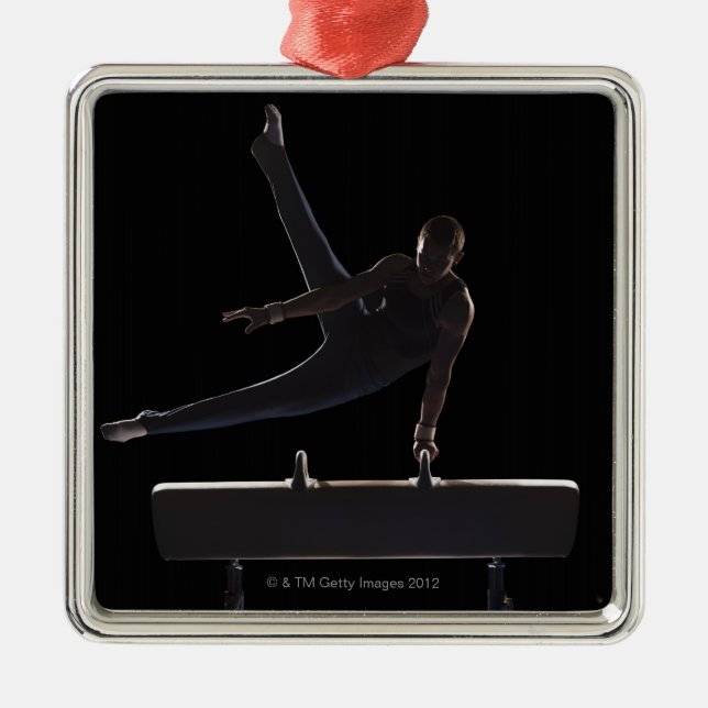 Männlicher Gymnast auf Knaufpferd Ornament Aus Metall (Vorne)