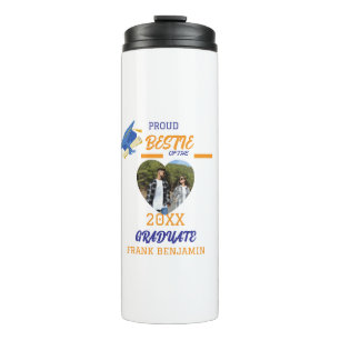 Männlicher T - Shirt Thermosbecher