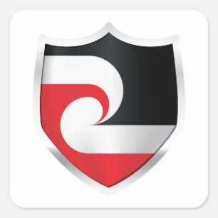 Maori Silver Shield Flag Quadratischer Aufkleber