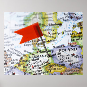 Map-Button in Berlin, Deutschland auf Karte Poster