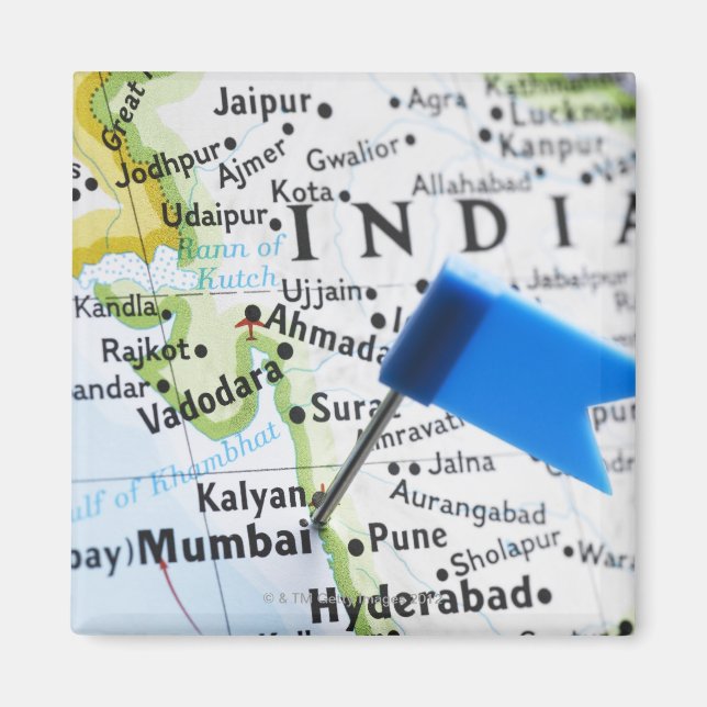 Map Button in Mumbai, Indien auf Karte, nah-up Magnet (Vorne)