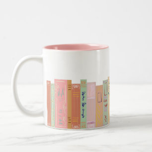 Märchenhaftes Buch Mädchen Bücherregal Zweifarbige Tasse