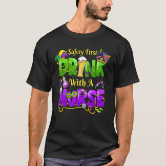 Mardi Gras Karneval Sicherheit geht vor Trinke mit T-Shirt