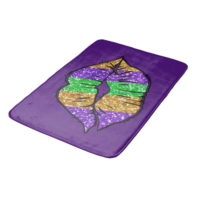 Mardi Gras Kiss Bath Mat Badematte (Schrägansicht)