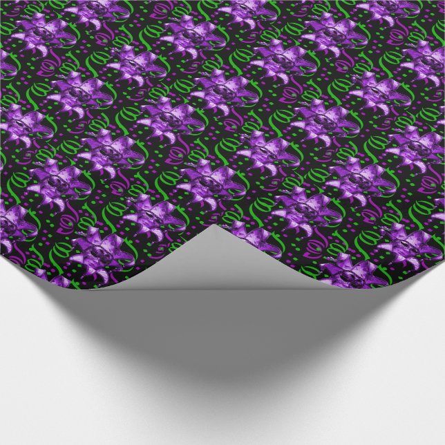 Mardi Gras Lila Maske mit Confetti Geschenkpapier (Ecke)