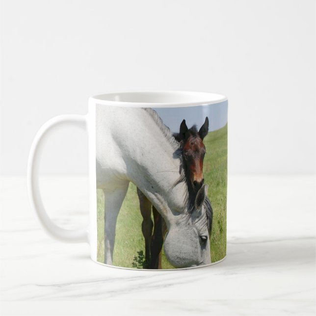 Mare Grazing mit Colt-Tasse Kaffeetasse (Links)