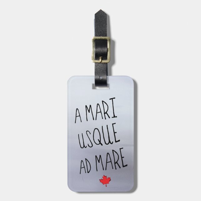 Mari Usque Ad Mare Luggage Tag, Kanada Gepäckanhänger (Vorderseite vertikal)