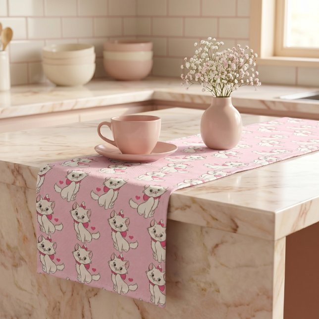 Marie Long Table Runner Großer Tischläufer (Von Creator hochgeladen)