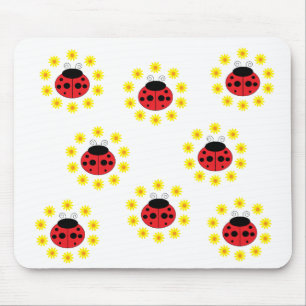 Marienkäfer und Gänseblümchen Mousepad