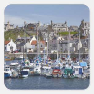 Marina, Findochty, Moray, Schottland, Vereinigtes  Quadratischer Aufkleber